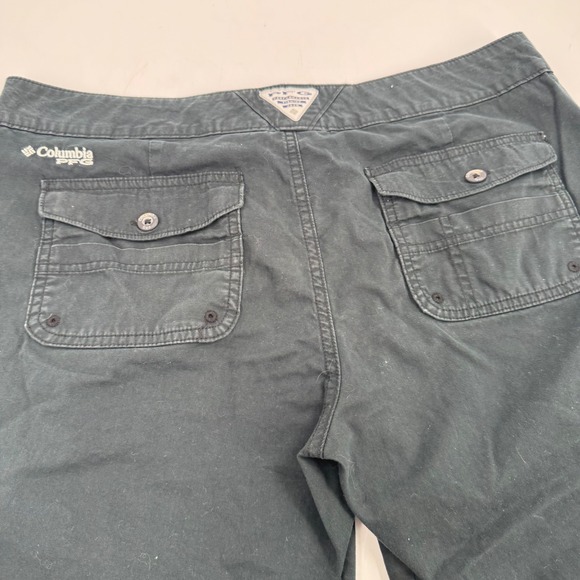 Columbia Women's Black Casual Shorts‎ Size 14 Outdoor Hiking Utility Gorpcore - Picture 11 of 12